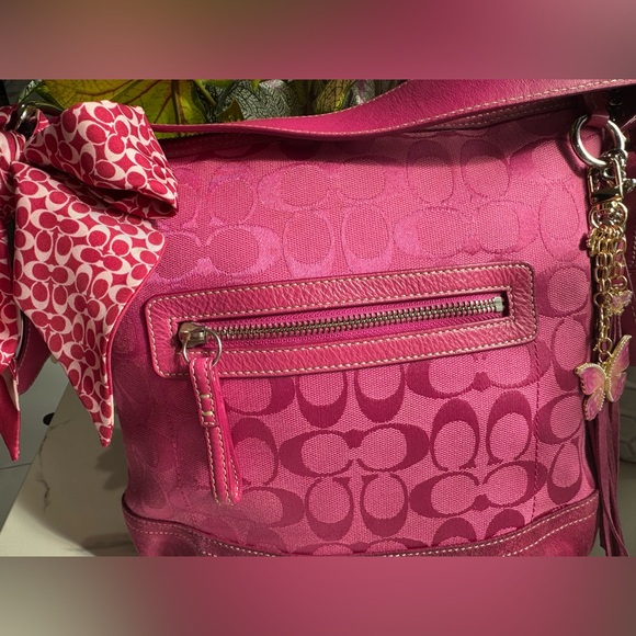 Coach Hot Pink Signature & Suede Bag #9362 - Picture 2 of 10